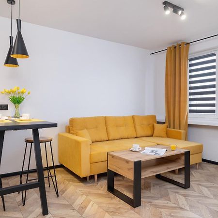 City Center One-Bedroom Apartment With Bathtub By Noclegi Renters Rzeszow Luaran gambar